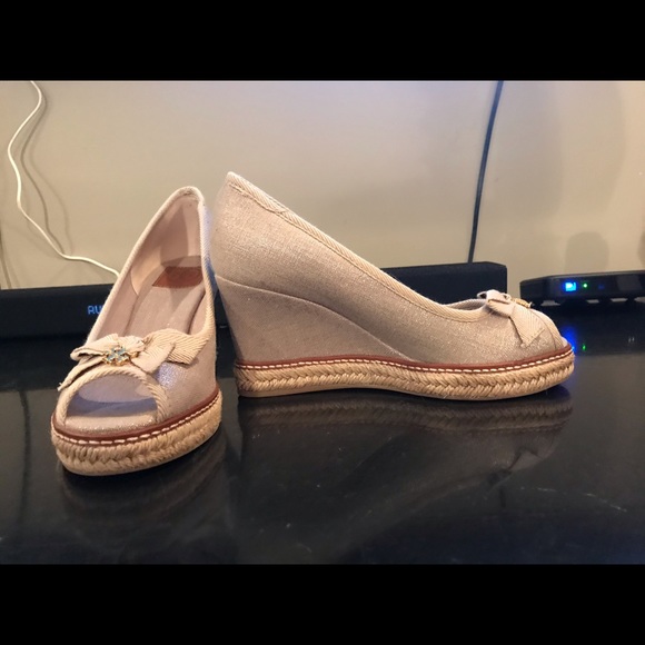 Tori Burch Wedge Heels - Picture 4 of 5